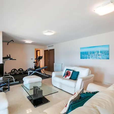 Irene, Large First Line With Amazing Sea- And Coast Views And Large Private Swimming Pool! * Alicante