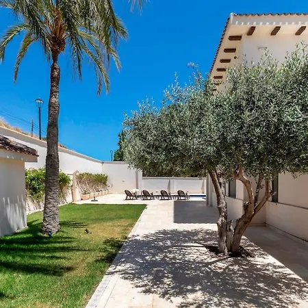 Irene, Large First Line With Amazing Sea- And Coast Views And Large Private Swimming Pool! Willa Alicante