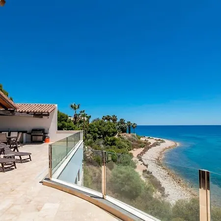 Villa Irene: Beachfront Luxury With Sea Views And Private Pool Alicante