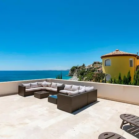 Irene, Large First Line With Amazing Sea- And Coast Views And Large Private Swimming Pool!