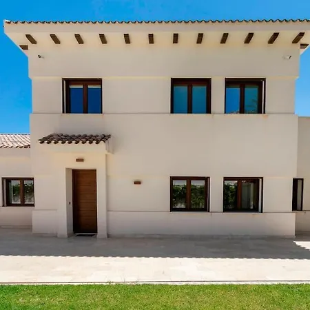 Willa Irene, Large First Line With Amazing Sea- And Coast Views And Large Private Swimming Pool!